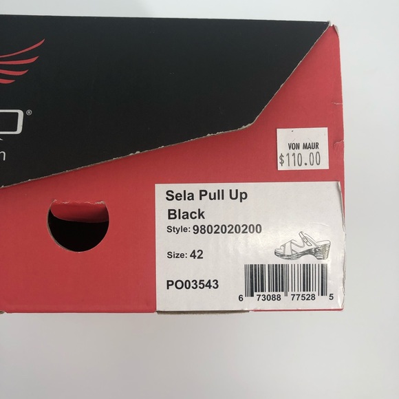 Dansko Black Leather Sela Pull Up Slide Sandal - Picture 15 of 15